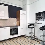 Charysma - Jugendstil Trifft Moderne, Schlafzimmer Mit Smart-tv, Tischfussball, Darts, Parkplatz Lägenhet