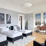 Charysma - Jugendstil Trifft Moderne, Schlafzimmer Mit Smart-tv, Tischfussball, Darts, Parkplatz Apartment *