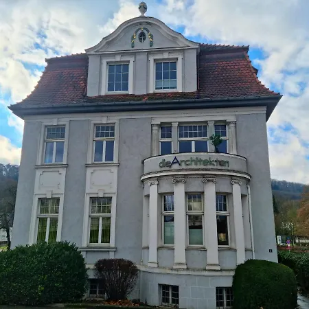 Apartmán Charysma - Jugendstil Trifft Moderne, Schlafzimmer Mit Smart-tv, Tischfussball, Darts, Parkplatz Hamelin